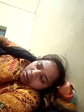 Snapshot of Hot_crety chatting on December 3, 4:16 pm Hot crety online show from December 3, 4:16 pm