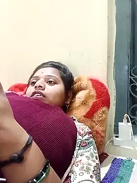 Hot crety online show from February 17, 12:01 pm