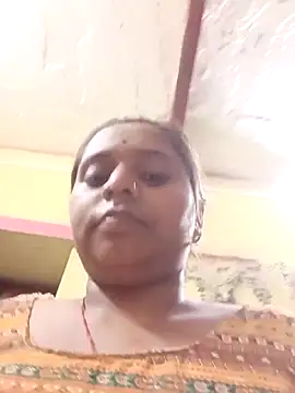Snapshot of Hot_crety chatting on June 7, 3:38 pm Hot crety online show from June 7, 3:38 pm