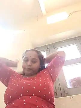 Snapshot of Hot_crety chatting on June 13, 5:38 am Hot crety online show from June 13, 5:38 am