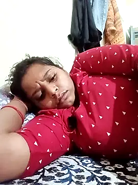 Snapshot of Hot_crety chatting on June 17, 10:54 pm Hot crety online show from June 17, 10:54 pm