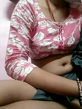 Snapshot of Hot_crety chatting on June 20, 8:44 pm Hot crety online show from June 20, 8:44 pm