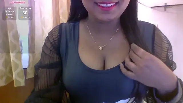 cute girl007 online show from December 3, 6:43 am