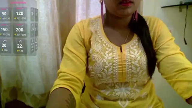 Snapshot of cute_girl007 chatting on May 8, 6:19 am cute girl007 online show from May 8, 6:19 am