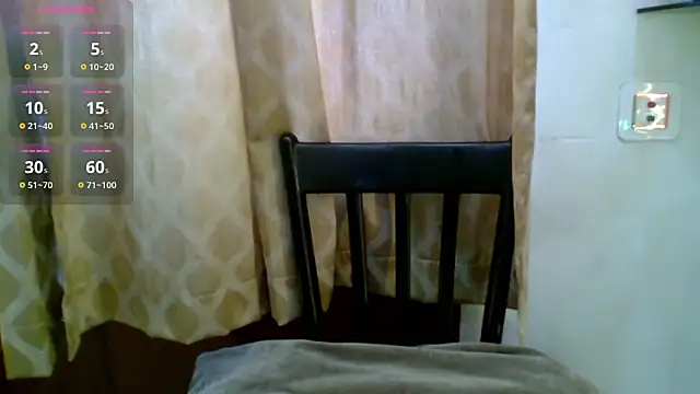 Snapshot of cute_girl007 chatting on May 16, 9:28 am cute girl007 online show from May 16, 9:28 am