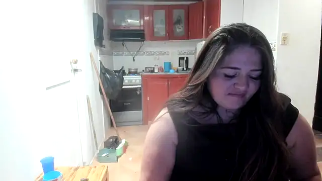 Snapshot of Daphne_girlsex chatting on May 31, 8:21 pm Daphne girlsex online show from May 31, 8:21 pm