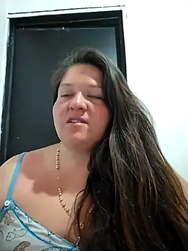 Snapshot of Daphne_girlsex chatting on July 9, 3:32 am Daphne girlsex online show from July 9, 3:32 am