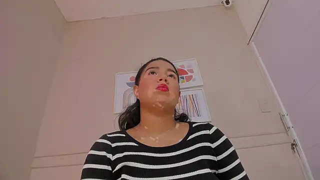 Snapshot of _wendy_x chatting on July 30, 11:42 am wendy x online show from July 30, 11:42 am