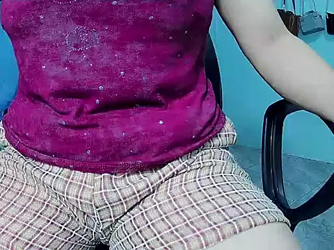 Snapshot of _Sara_768 chatting on May 16, 5:59 am Sara 768 online show from May 16, 5:59 am