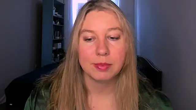 Snapshot of NancySanders chatting on March 7, 9:39 am NancySanders online show from March 7, 9:39 am