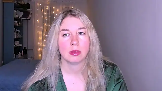 NancySanders online show from June 1, 6:53 pm