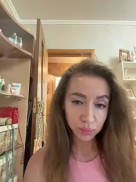Snapshot of MarinaDiva11_74 chatting on June 29, 8:20 pm MarinaDiva11 74 online show from June 29, 8:20 pm