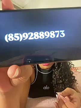 jhennyfer online show from March 4, 4:18 am