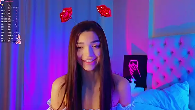 Snapshot of MarciaMarshall chatting on December 3, 9:35 pm MarciaMarshall online show from December 3, 9:35 pm