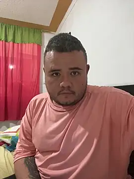 Snapshot of Chimbo-1996 chatting on November 6, 10:21 pm Chimbo-1996 online show from November 6, 10:21 pm