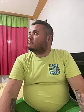 Snapshot of Chimbo-1996 chatting on November 11, 1:16 am Chimbo-1996 online show from November 11, 1:16 am