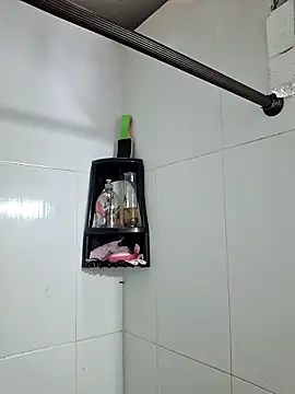 NARNYALABELLA online show from October 25, 1:40 pm