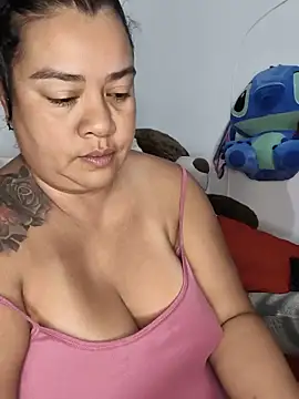 Snapshot of NARNYALABELLA chatting on June 4, 10:54 am NARNYALABELLA online show from June 4, 10:54 am