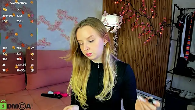 Snapshot of Rina_Panic chatting on November 3, 1:08 am Rina Panic online show from November 3, 1:08 am