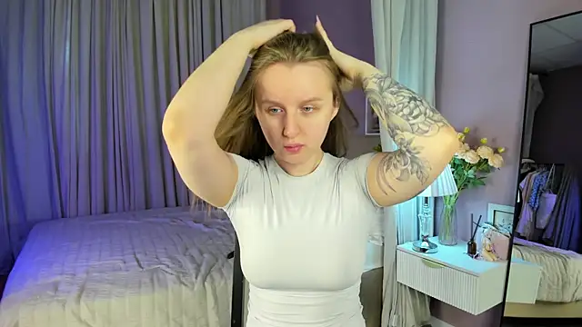 Snapshot of Rina_Panic chatting on May 31, 1:03 am Rina Panic online show from May 31, 1:03 am