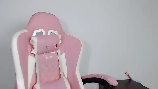 Cam-Ly online show from September 28, 4:12 pm