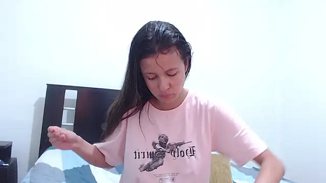 nathaly jones  online show from September 29, 12:21 pm