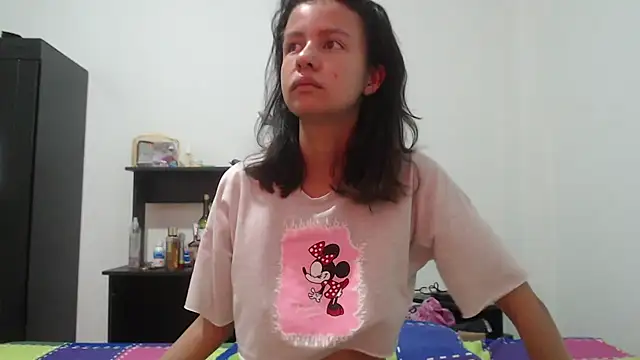 Snapshot of nathaly_jones_ chatting on May 19, 12:22 pm nathaly jones online show from May 19, 12:22 pm
