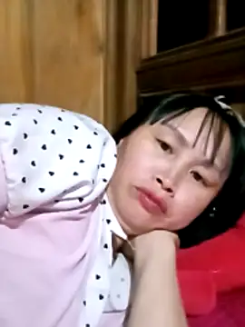 maple694 online show from November 16, 1:17 pm