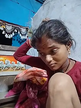 Snapshot of Maya_bhoji chatting on July 15, 11:54 pm Maya bhoji online show from July 15, 11:54 pm