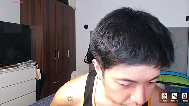 Addictiveboi online show from February 21, 3:46 pm