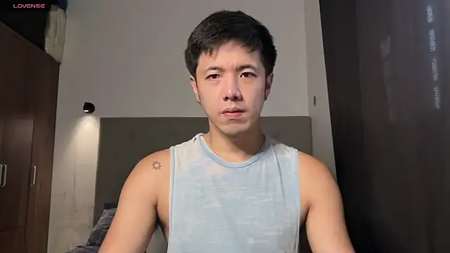 Snapshot of Addictiveboi chatting on June 16, 3:42 am Addictiveboi online show from June 16, 3:42 am