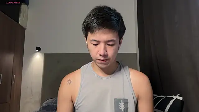 Snapshot of Addictiveboi chatting on June 18, 3:07 am Addictiveboi online show from June 18, 3:07 am