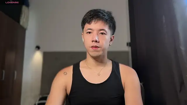 Snapshot of Addictiveboi chatting on June 29, 3:24 am Addictiveboi online show from June 29, 3:24 am