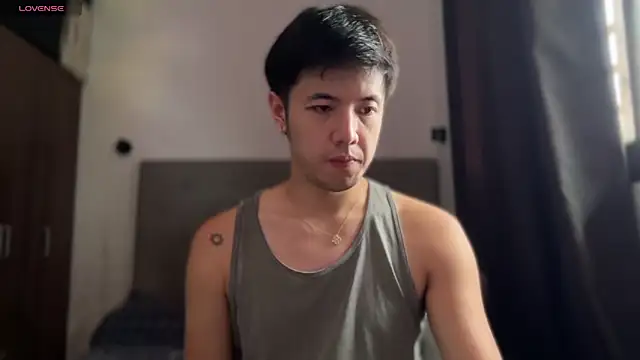 Snapshot of Addictiveboi chatting on July 17, 4:08 am Addictiveboi online show from July 17, 4:08 am