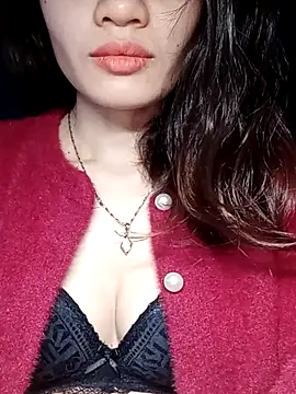 Snapshot of Hinna_x chatting on December 17, 8:59 pm Hinna x online show from December 17, 8:59 pm