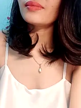 Hinna x online show from March 1, 8:55 pm