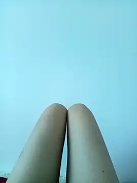 Snapshot of Hinna_x chatting on June 4, 9:48 am Hinna x online show from June 4, 9:48 am