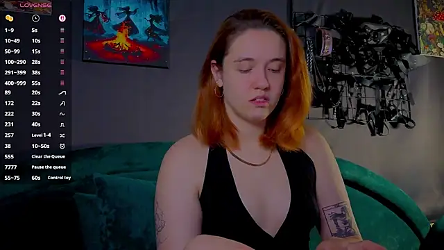 Snapshot of the_high_priestess chatting on June 1, 2:57 am the high priestess online show from June 1, 2:57 am