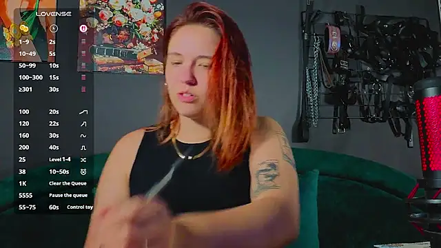 Snapshot of the_high_priestess chatting on July 15, 2:50 am the high priestess online show from July 15, 2:50 am