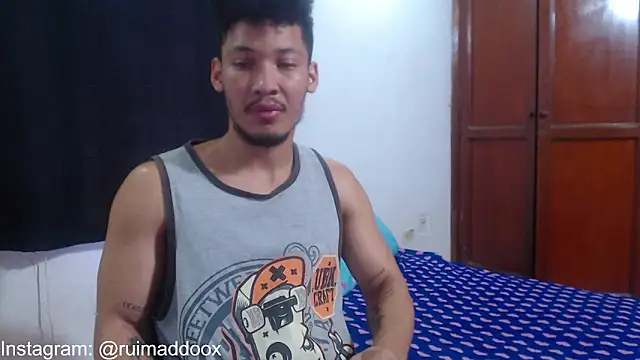 RuiMaddoox online show from February 24, 5:22 pm