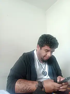 Snapshot of Rolo-Sumiso chatting on July 3, 1:28 pm Rolo-Sumiso online show from July 3, 1:28 pm