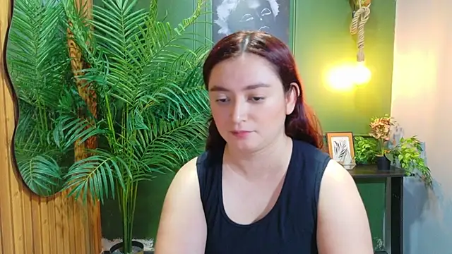 Snapshot of Anaa_Rose chatting on July 4, 6:14 pm Anaa Rose online show from July 4, 6:14 pm