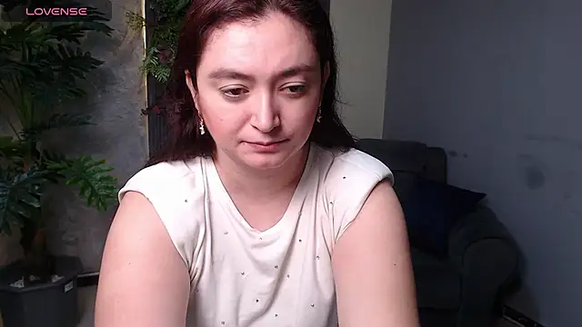Snapshot of Anaa_Rose chatting on July 11, 1:47 pm Anaa Rose online show from July 11, 1:47 pm