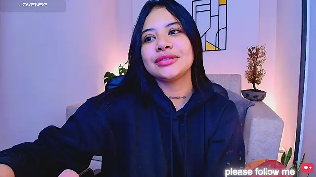 nicemiiaa7  online show from February 28, 2:51 pm