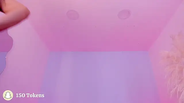 Snapshot of aleksandramiller_ chatting on July 28, 2:13 pm aleksandramiller online show from July 28, 2:13 pm