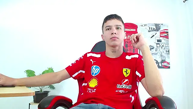 Snapshot of Cumandres18 chatting on October 2, 2:02 pm Cumandres18 online show from October 2, 2:02 pm