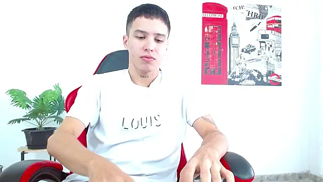 Snapshot of Cumandres18 chatting on October 30, 2:07 pm Cumandres18 online show from October 30, 2:07 pm