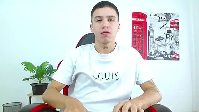 Snapshot of Cumandres18 chatting on November 11, 2:17 pm Cumandres18 online show from November 11, 2:17 pm