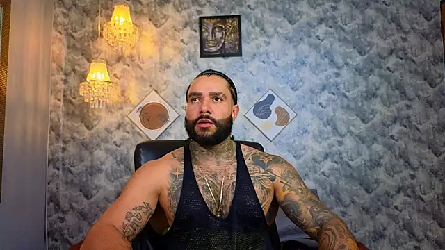 Apolo rousse1 online show from December 13, 9:53 pm