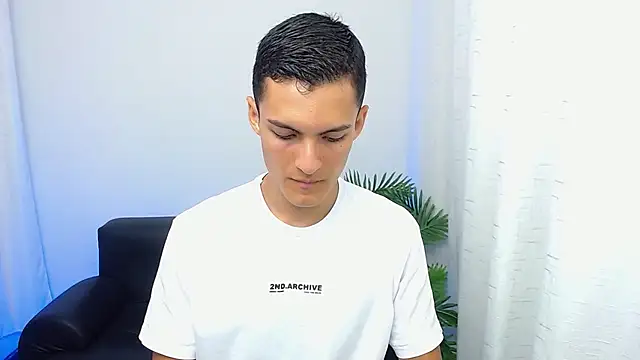 Matiius18 online show from October 2, 2:13 pm